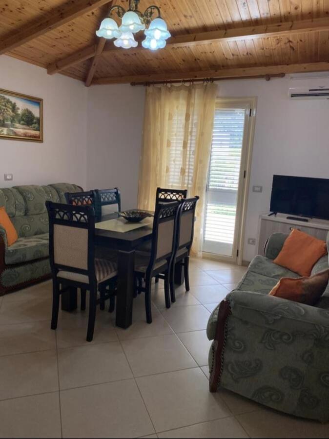 Apartmán Apartmet Dritan Belulaj Orikumi Exteriér fotografie
